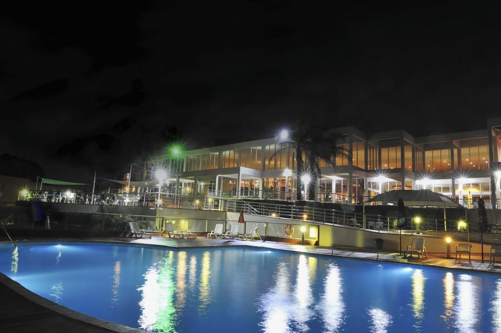 Absolute Beachfront Opal Cove Resort Korora Exterior foto