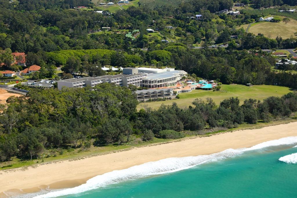 Absolute Beachfront Opal Cove Resort Korora Exterior foto