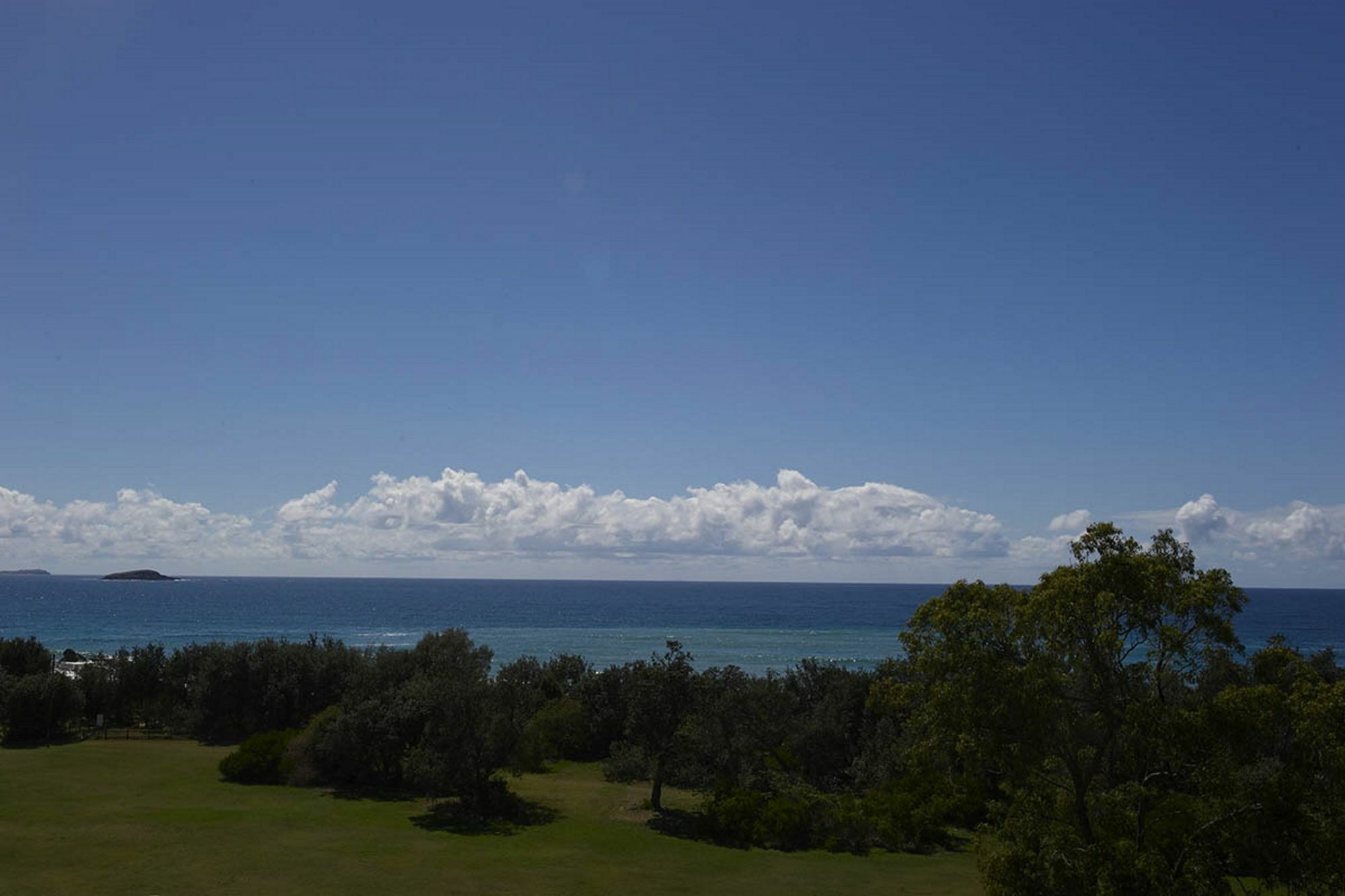 Absolute Beachfront Opal Cove Resort Korora Exterior foto
