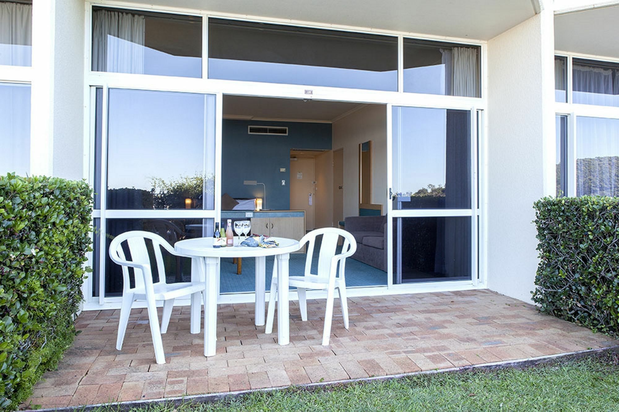 Absolute Beachfront Opal Cove Resort Korora Exterior foto