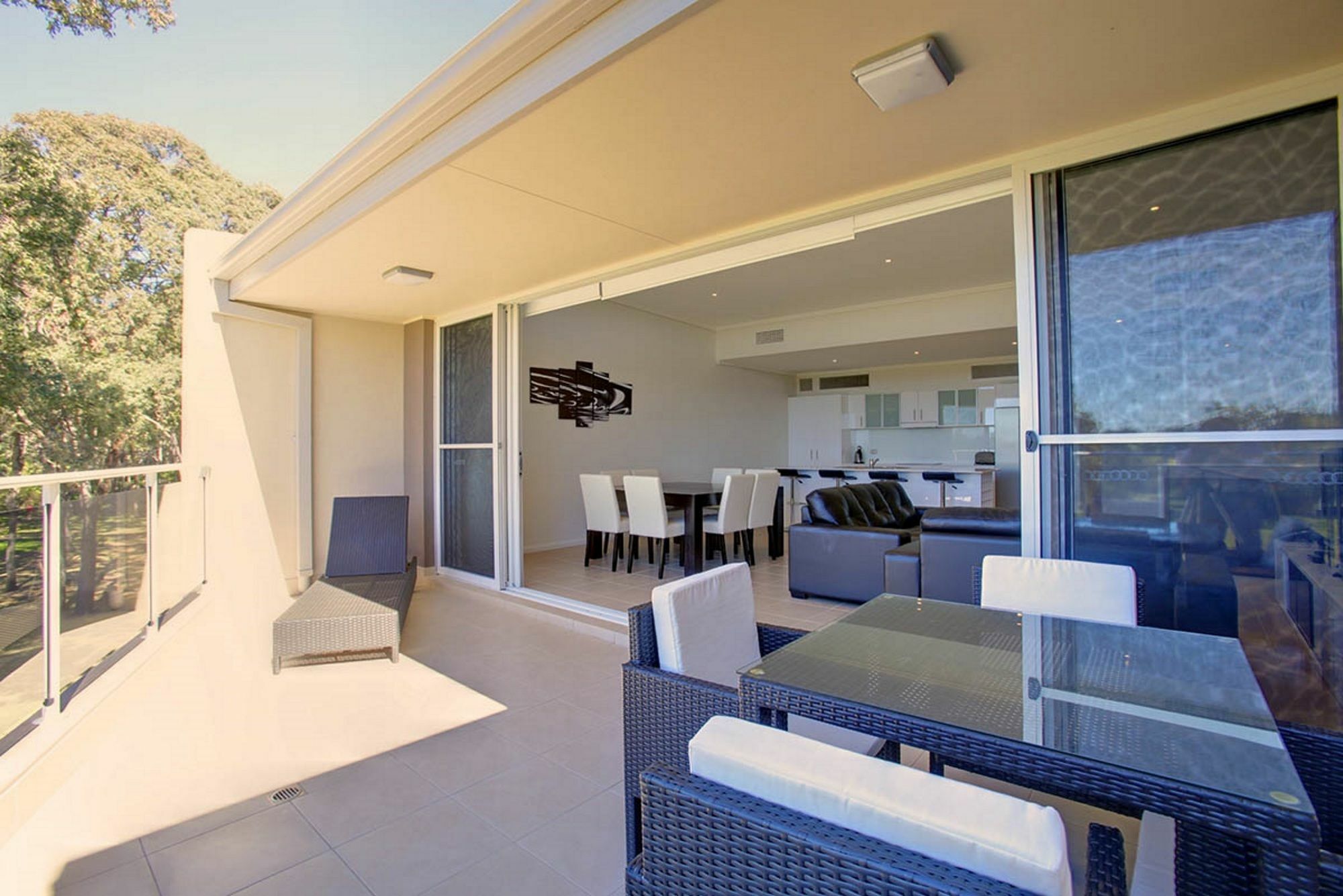 Absolute Beachfront Opal Cove Resort Korora Exterior foto